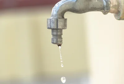 Les meilleures techniques simples pour réparer un robinet qui fuit en 2026