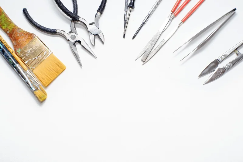 Les 10 outils indispensables pour tout débutant