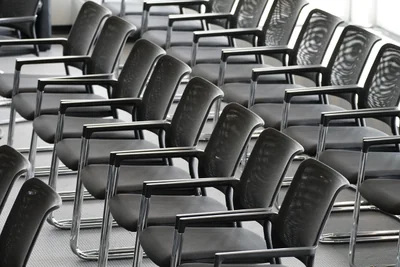 Fabriquer un meuble en palettes pour débutants : guide pratique et astuces 2026