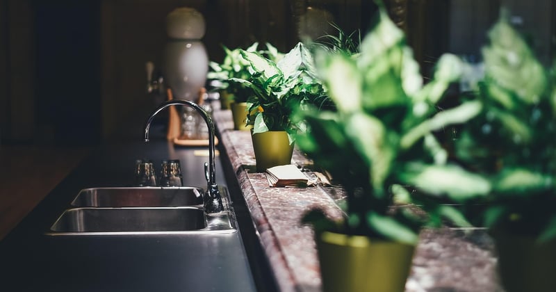 Comment curer un évier bouché avec des produits naturels efficaces